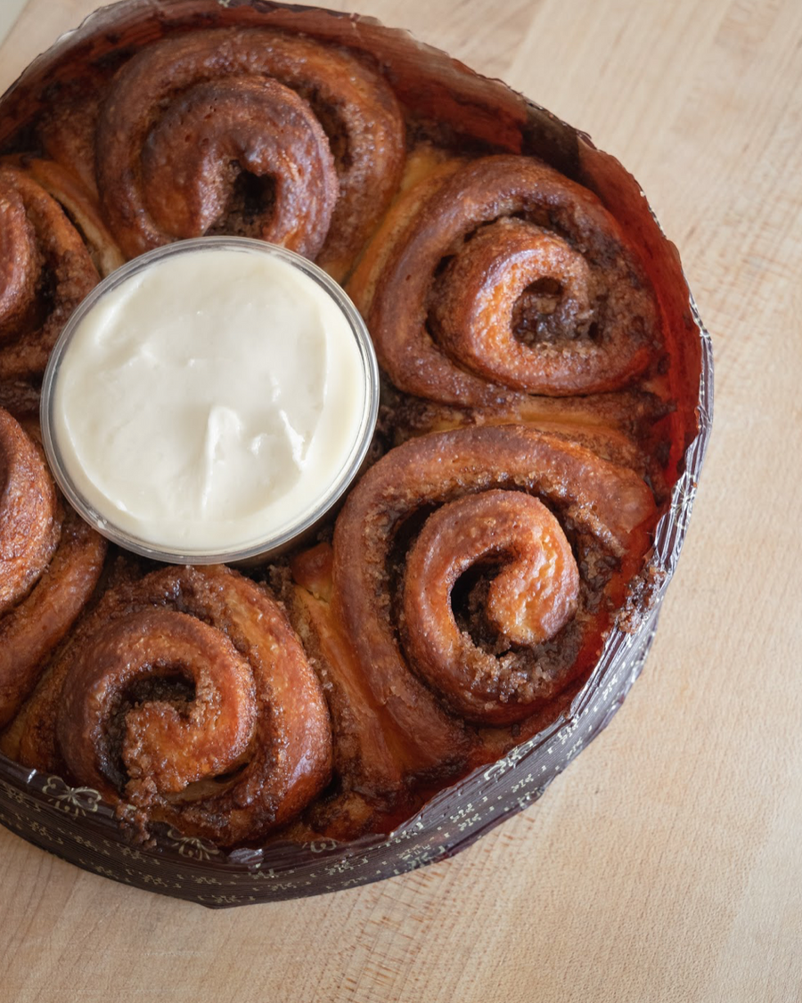 *Cinnamon Roll with Cream Cheese Icing (1/2 dozen)